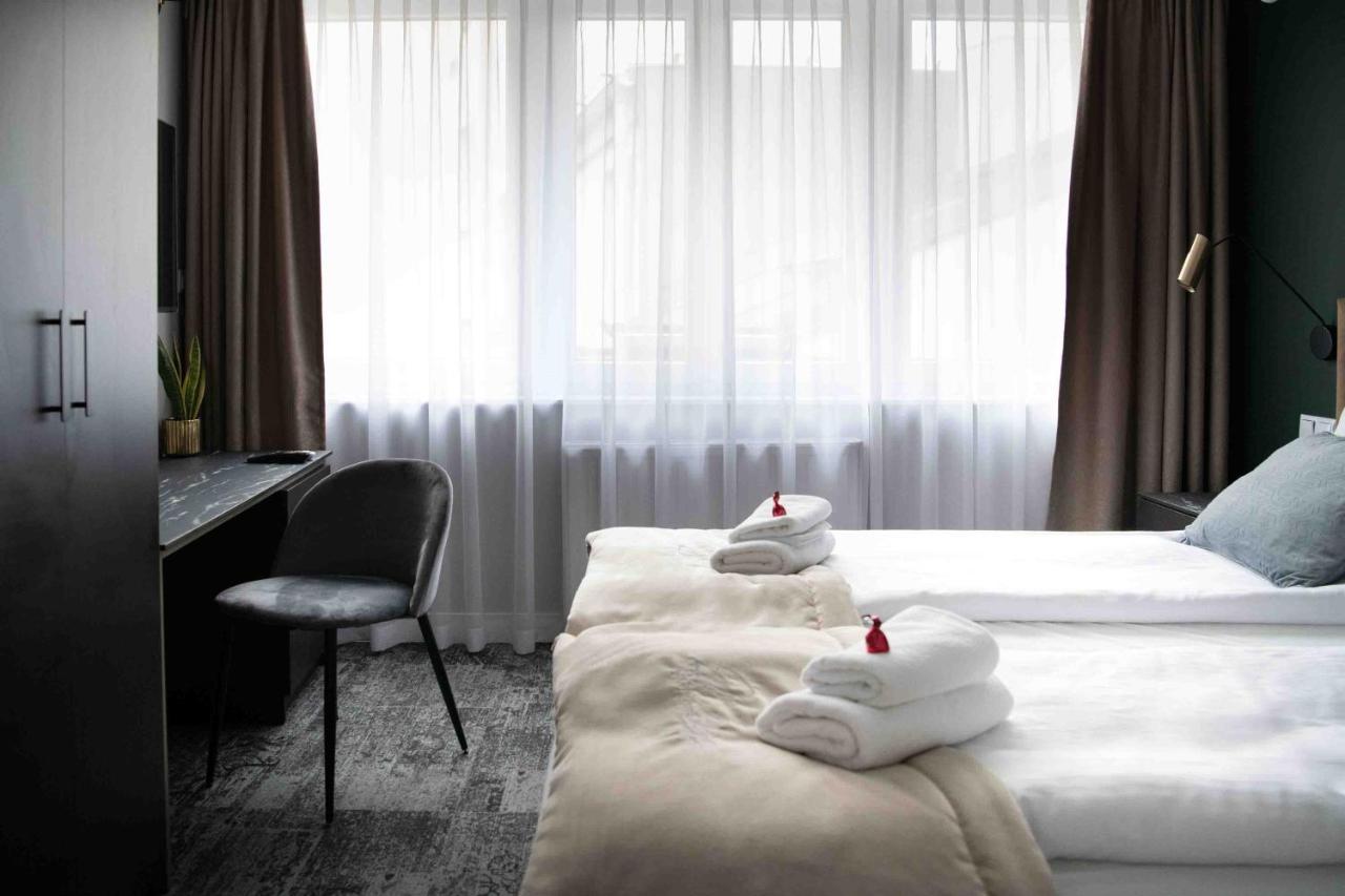 4Wings Apartments Cracovia Esterno foto