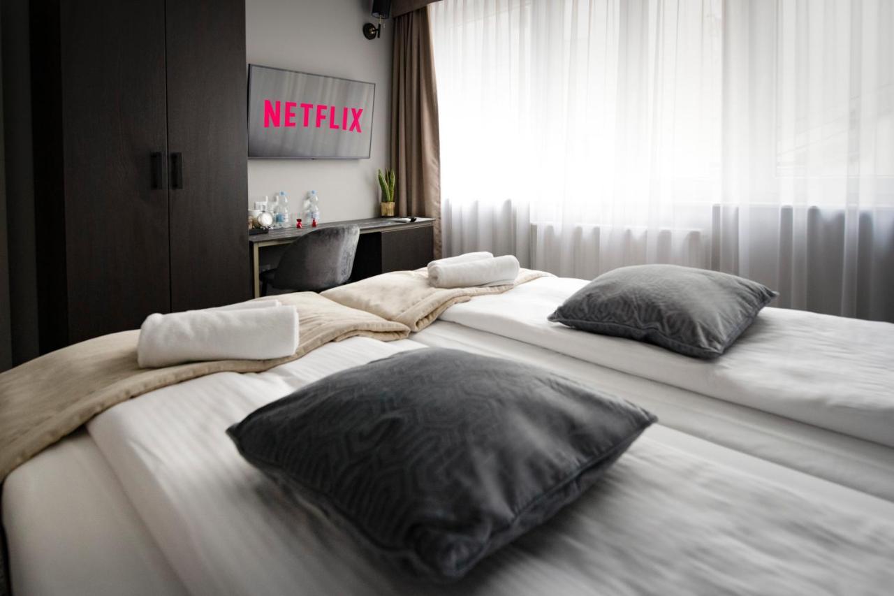 4Wings Apartments Cracovia Esterno foto