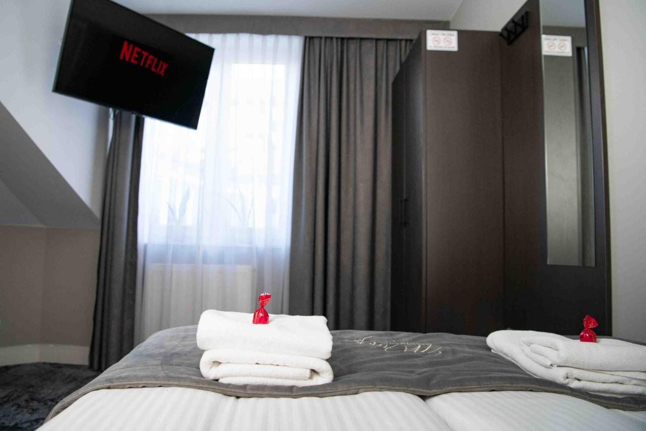 4Wings Apartments Cracovia Esterno foto